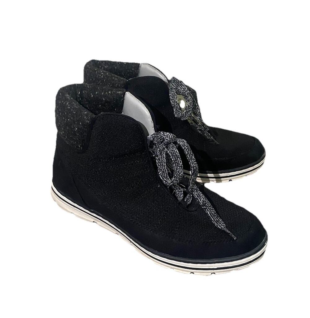 Cliffs by White Mountain Boots Women's Size 8.5 Black Lace-Up Hiker Kelcey